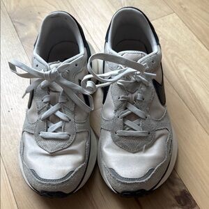 Nike Phoenix Waffle WMNS 'Summit White Black' women’s size 9.5